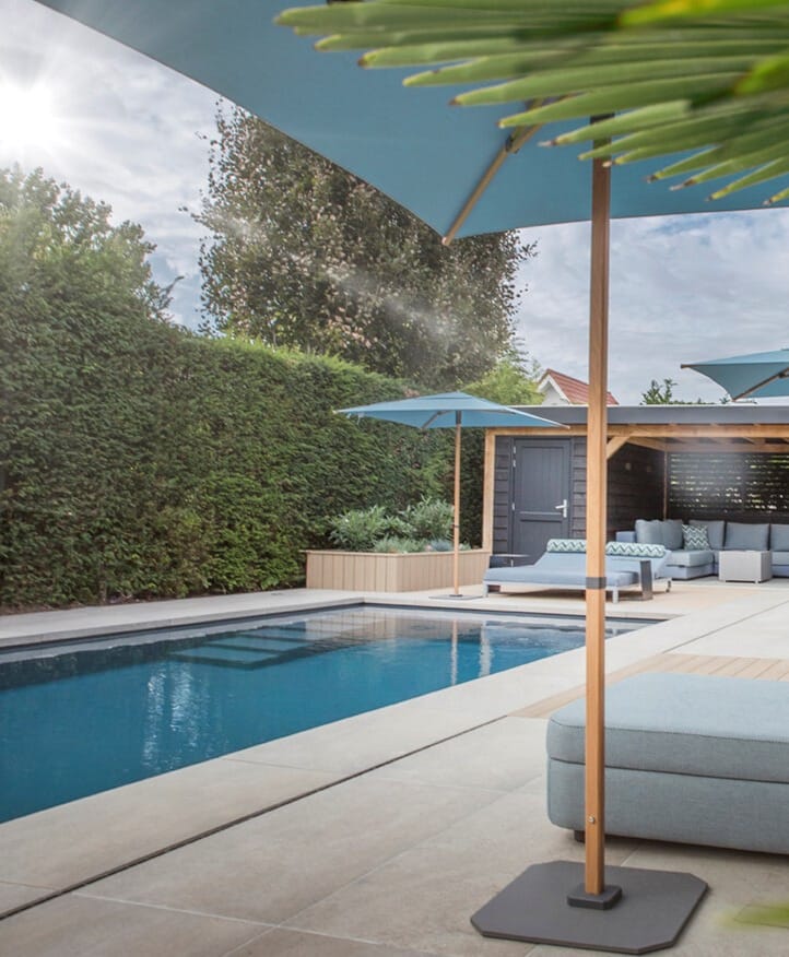 LPW Laplage 9 Basalt Grey zwembad met keramische randtegels, luxe uitstraling in moderne tuin